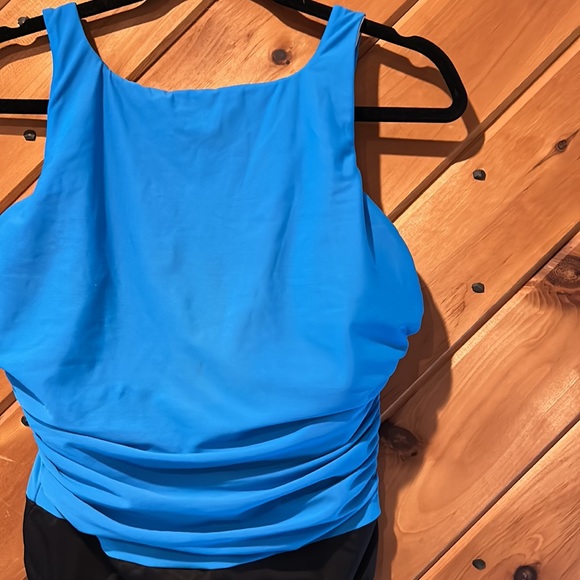 Miracle suit regatta lagoon colorblock blue & black one piece swimsuit - Picture 4 of 7